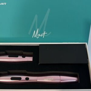 Mast p20 wireless. Brand new. Opened box for pictures. Comes with extra battery